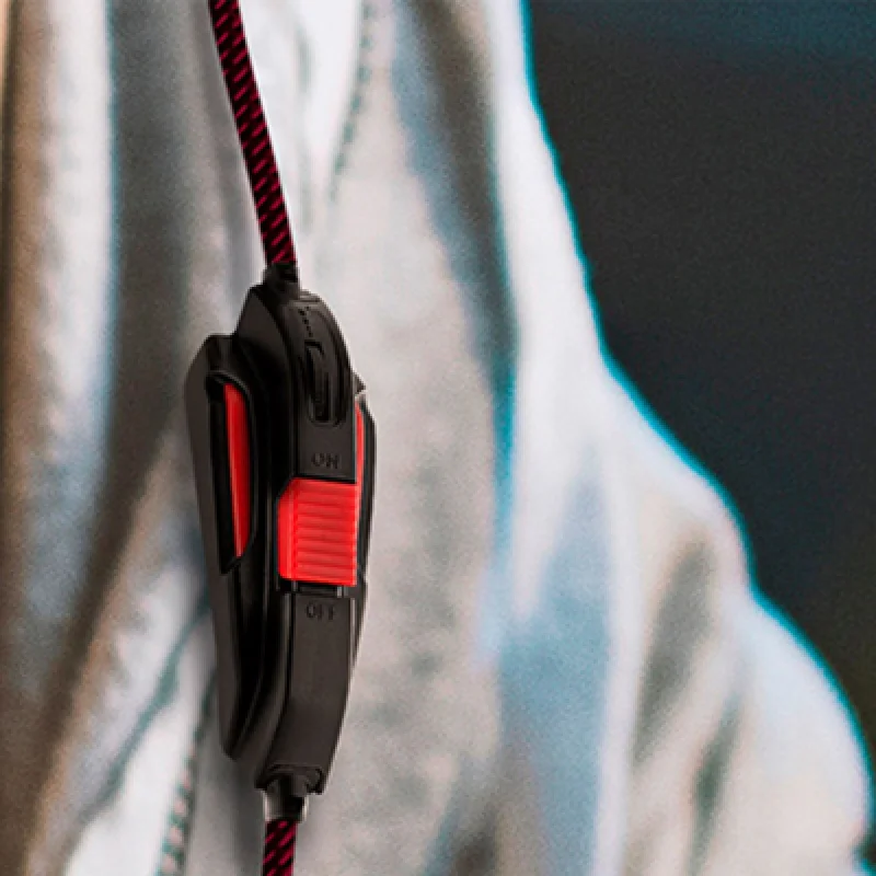 Audífonos Gaming Spider-Man XTECH XTH-M541SM | Micrófono + RGB