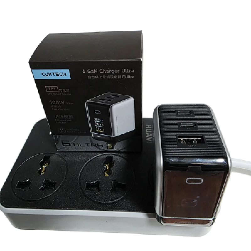 Cargador CUKTECH 100W GaN Ultra 3 Puertos Pantalla Inteligente y Cable